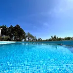 ヴィラ Bellevue With Pool By Homing