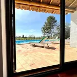Bellevue With Pool By Homing