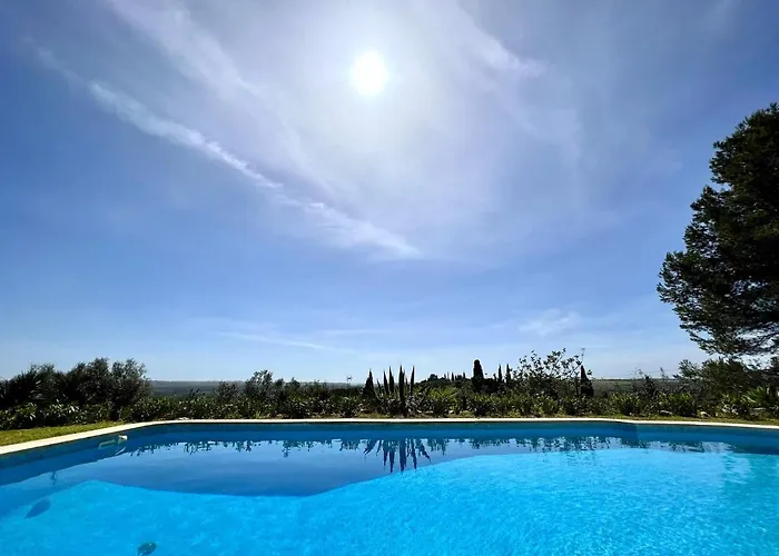 Bellevue With Pool By Homing *