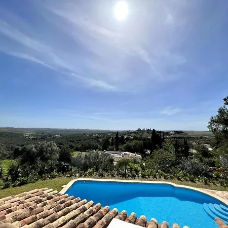 Villa Bellevue With Pool By Homing Portimão
