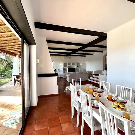 Bellevue With Pool By Homing Portimao